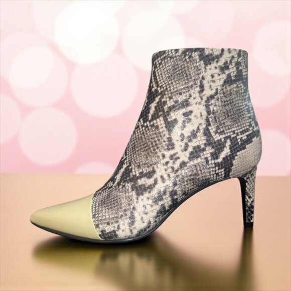 Rag & Bone Beha Snakeskin Heel Womens 8M Winter White Black Leather Ankle Bootie - Picture 1 of 9